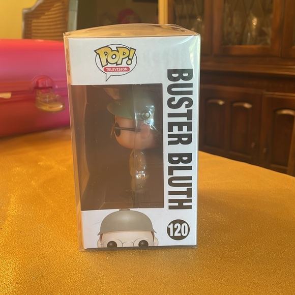 Funko Arrested Development Buster Bluth - Picture 2 of 6